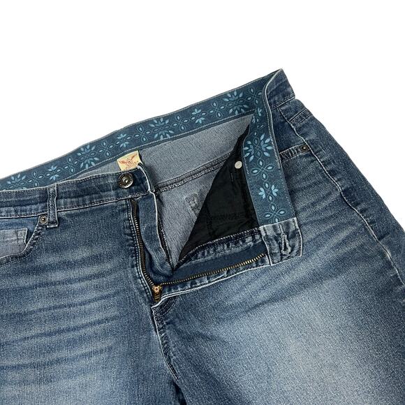 Faded Glory Denim Bermuda Shorts Stretch Waist Patchwork Pocket Plus Size 16W - Picture 9 of 9